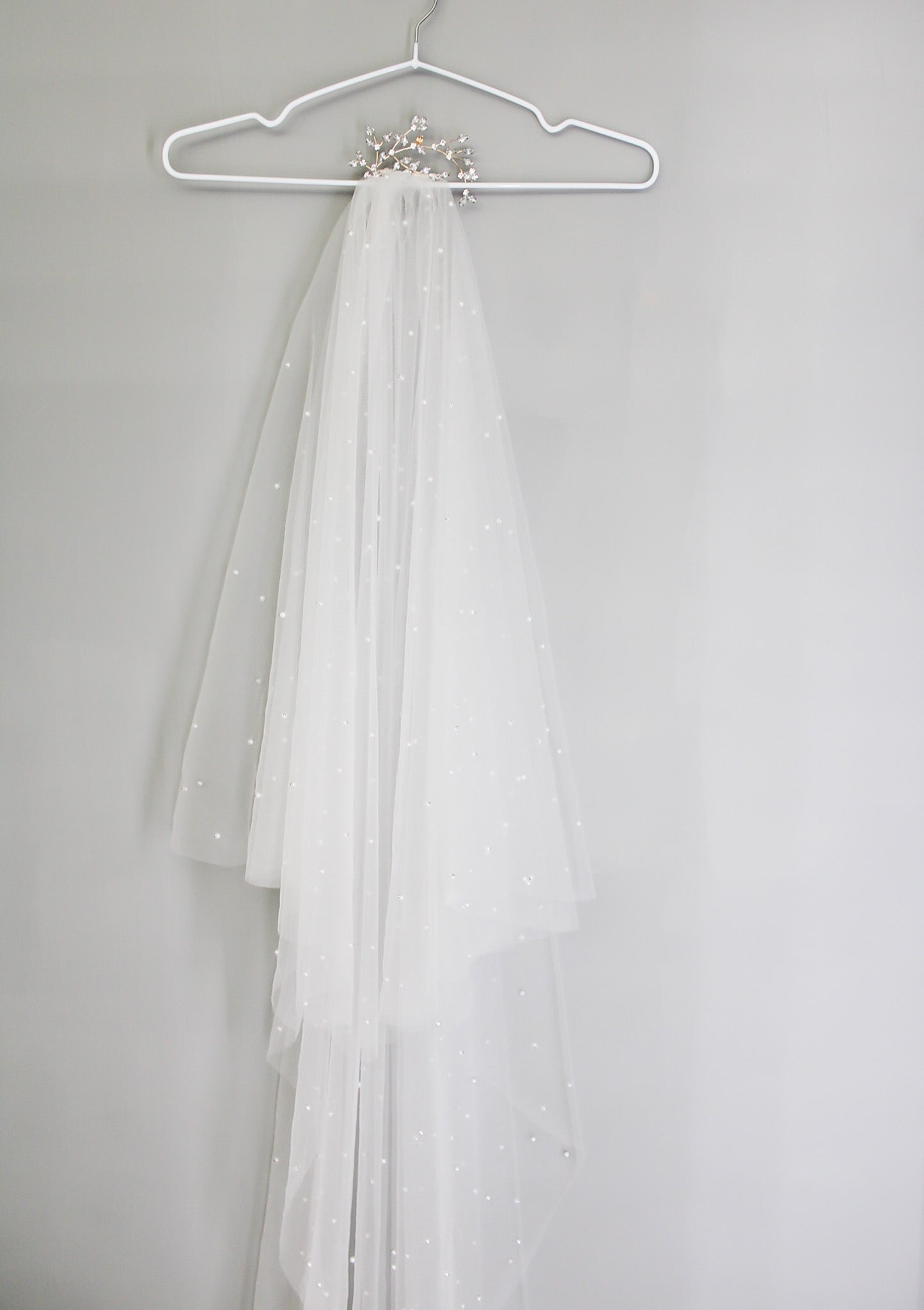 Classic Pearl off white Veil