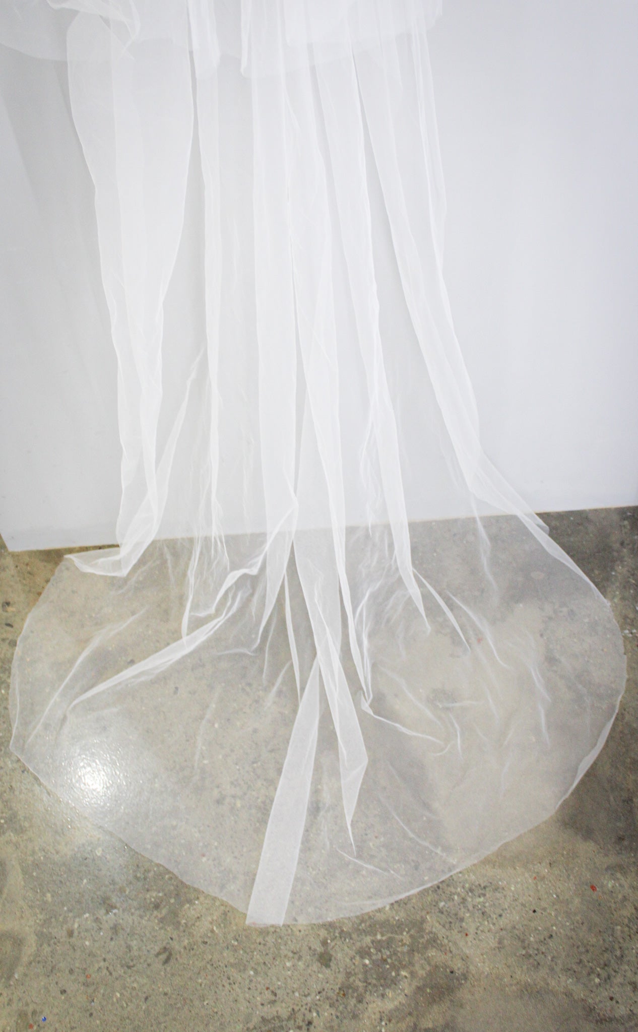 Floral Lace detailed off white Veil